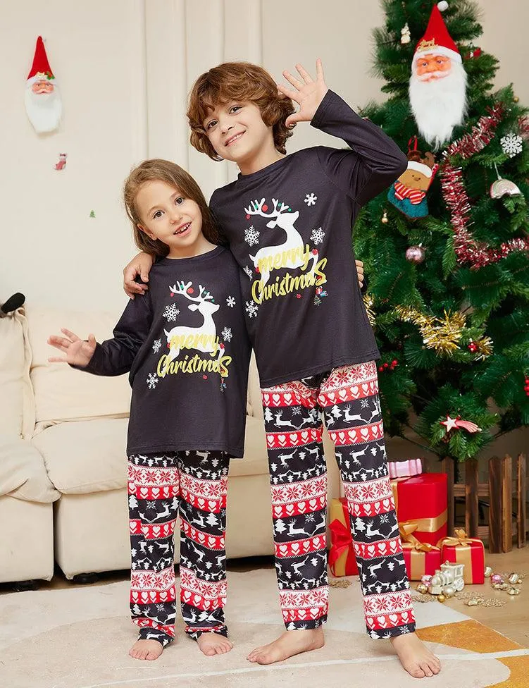 Christmas Cartoon Elk Letter Printed Family Matchting Pajamas - Image 3