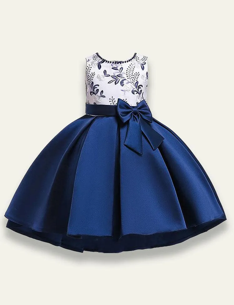 Tail Embroidered Bow Party Dress - Image 4